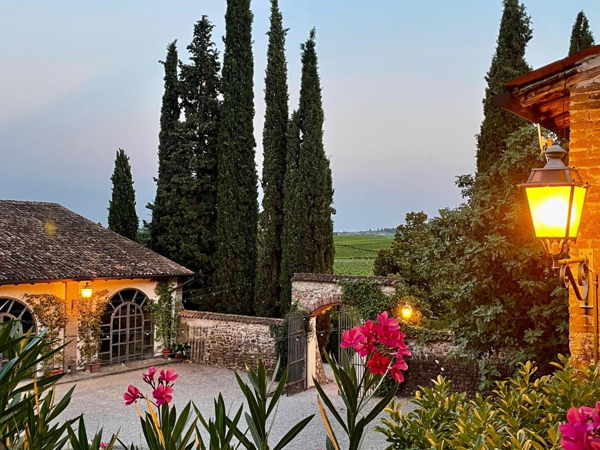 Agriturismo Antica Dimora Del Turco Sona Exteriör bild